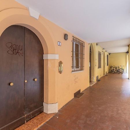 Ubaldini House, Bologna By Short Holidays Екстер'єр фото