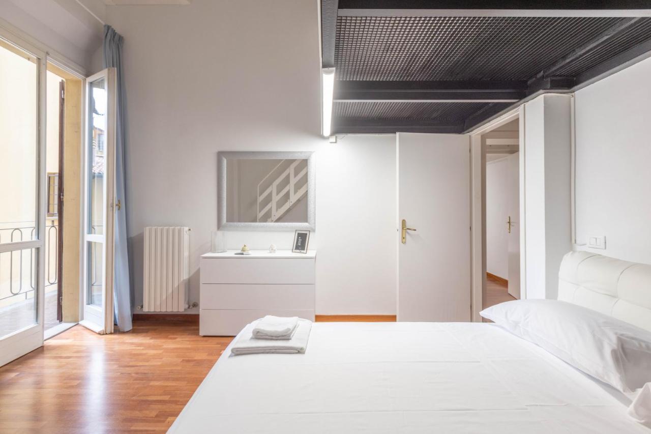 Ubaldini House, Bologna By Short Holidays Екстер'єр фото