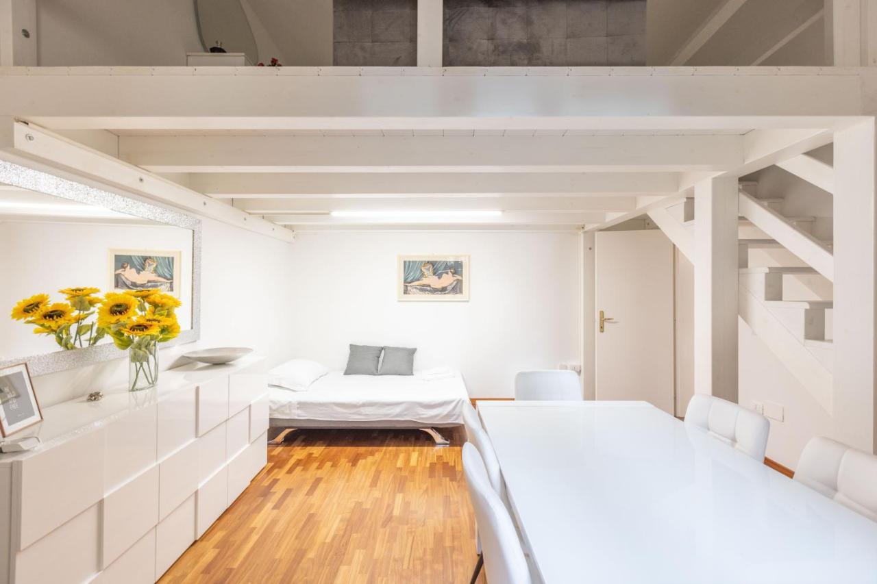 Ubaldini House, Bologna By Short Holidays Екстер'єр фото